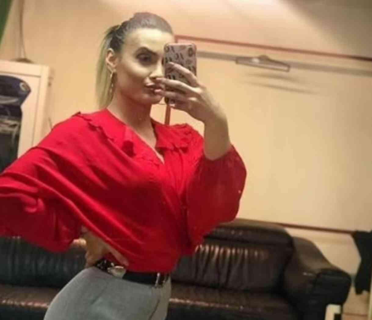 Dünyanın en çekici kadın hakem unvanına sahip Emanuela Rusta, rahatsız edici mesajlardan dolayı Instagram hesabını kapattı