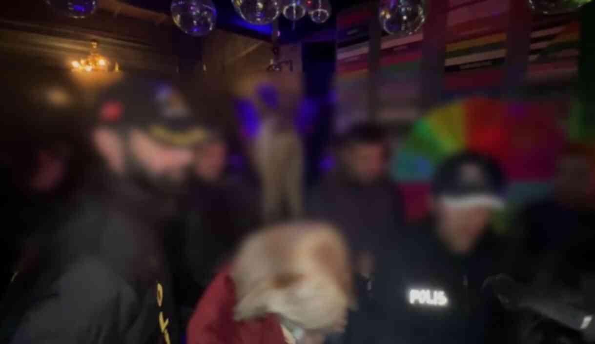 İstanbul'daki akılalmaz kırbaç partisinin ayrıntıları ortaya çıktı