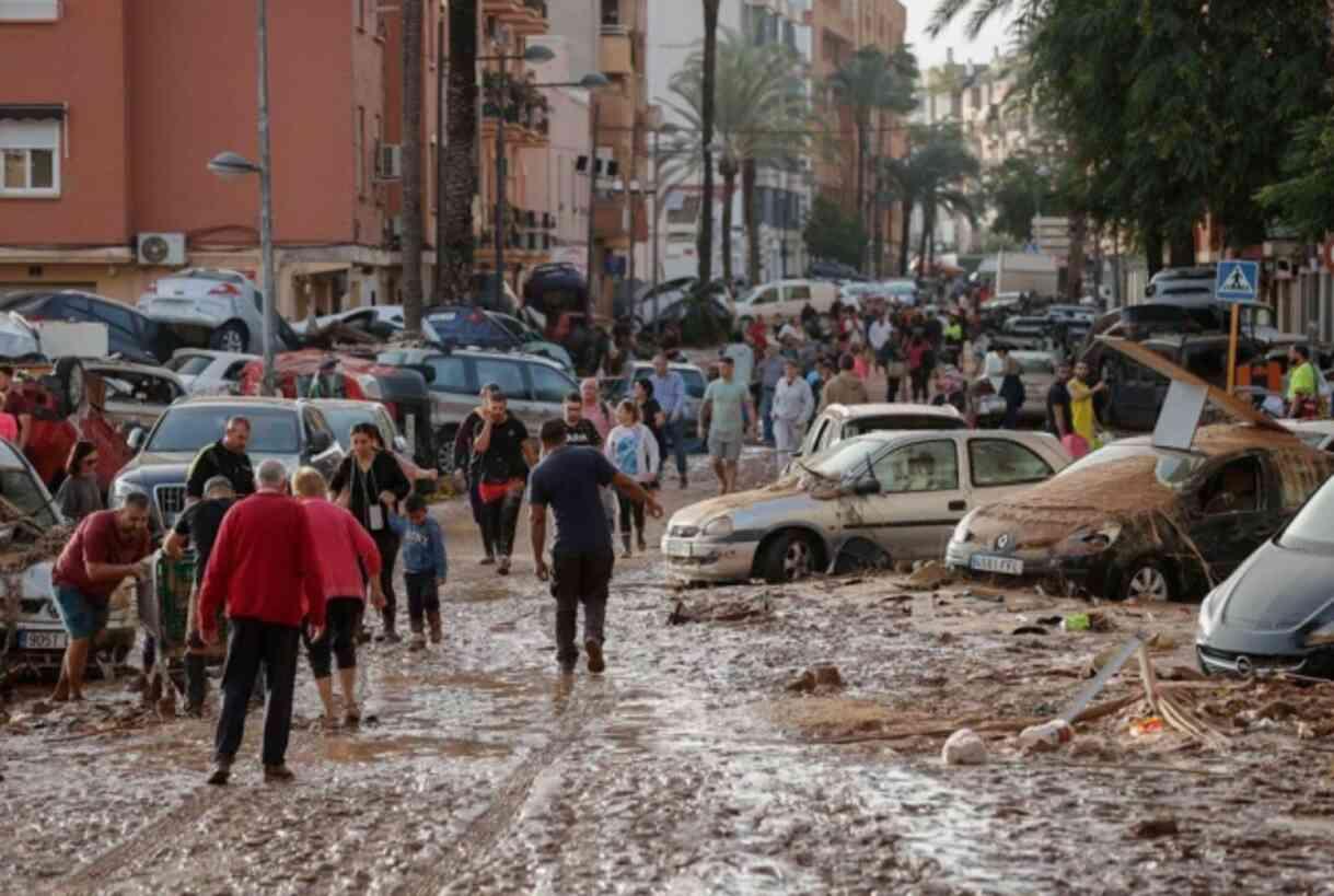 İspanya'daki sel felaketinde hayatını kaybedenlerin sayısı 205'e yükseldi