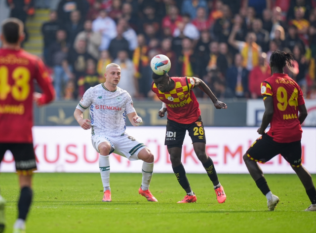 Göztepe, Konyaspor'u sahasında 2-0 yendi