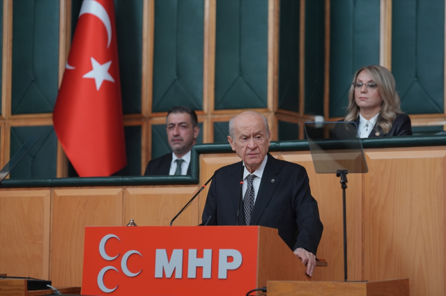 Bahçeli'den İmamoğlu ve Yavaş'a: Bugünden cumhurbaşkanı adaylığına soyunmaları namertliktir