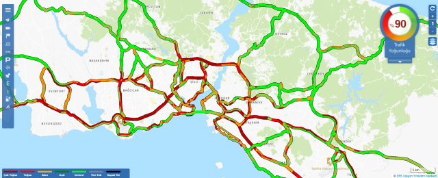 İstanbul haftanın son mesai gününde kıpkırmızı