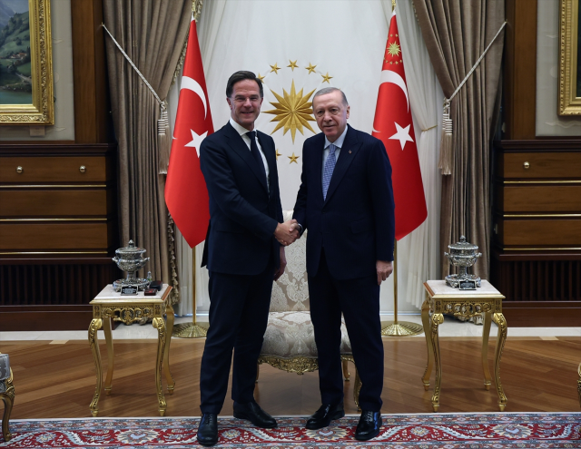 NATO Genel Sekreteri Rutte, Türkiye'nin savunma sanayisini öve öve bitiremedi