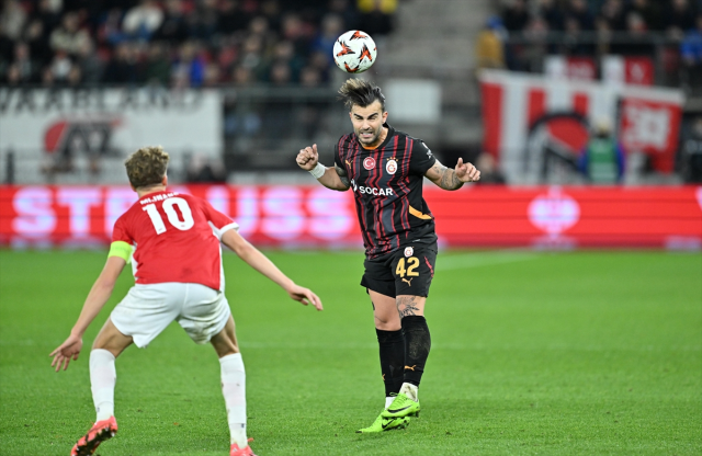 Galatasaray, AZ Alkmaar ile deplasmanda 1-1 berabere kaldı