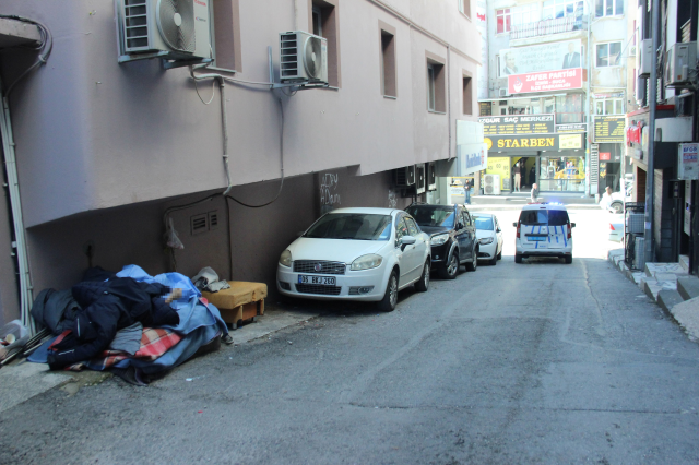 'Soğuktan öleceğim, yardım edin' diyen adam, ölü bulundu