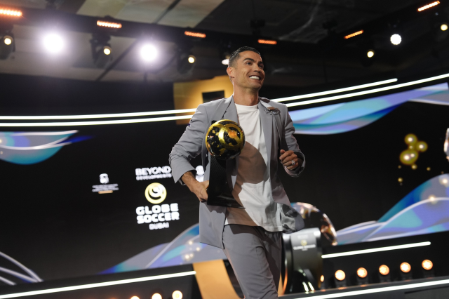 Cristiano Ronaldo'dan hayranlarını yıkan karar