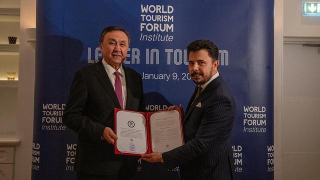 2024 Dünya Turizm Lideri Ödülü Ömüraliyev'in Oldu