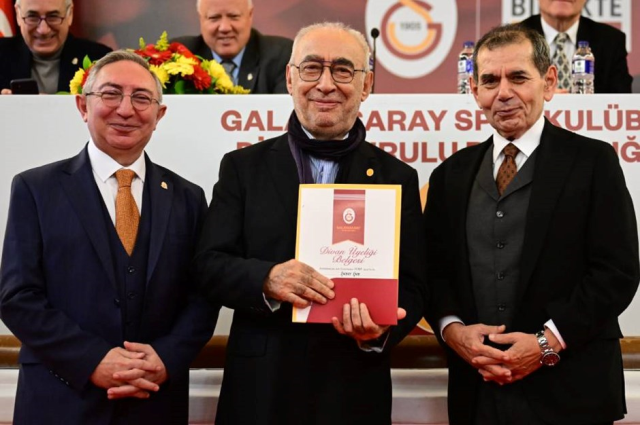 Usta sanatçı Şener Şen, Galatasaray Divan Kurulu üyesi oldu