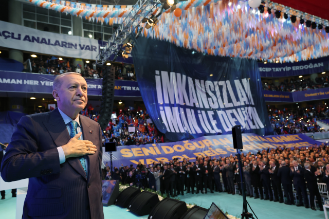 Cumhurbaşkanı Erdoğan CHP'ye seslendi: Boş işlerle uğraşmayı bırakın, titreyin ve kendinize gelin