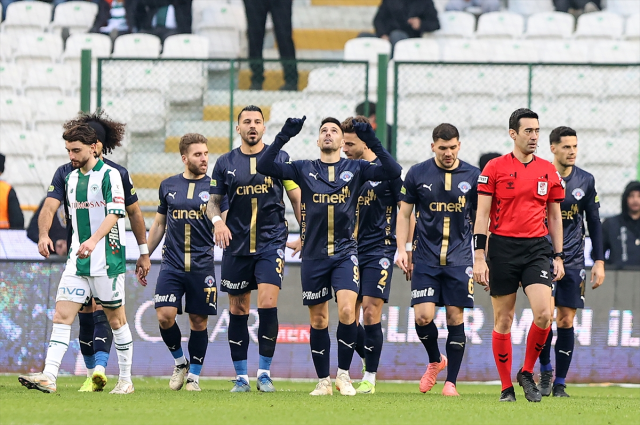 Konyaspor ile Kasımpaşa 3-3 berabere kaldı