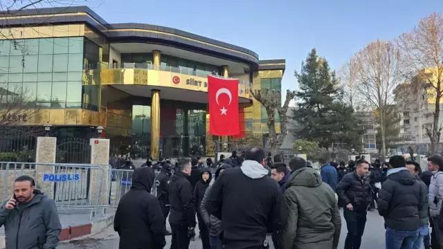 Cumhurbaşkanı Erdoğan'ın kameralar önünde azarladığı vali, kayyum olarak atandı