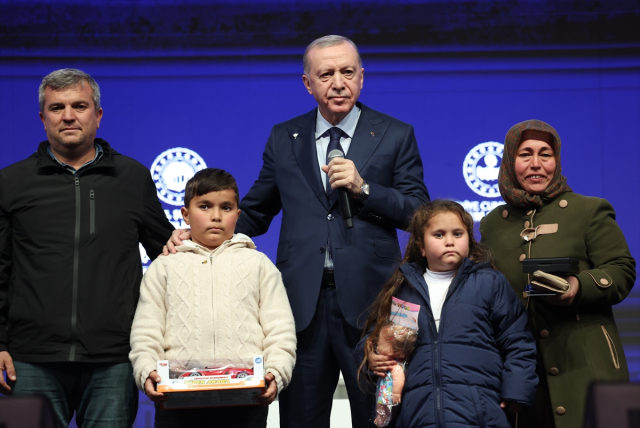 Cumhurbaşkanı Erdoğan: Son 2 yılda deprem bölgemize 2,6 trilyon lirayı aşan yatırım yaptık