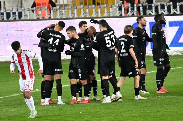 Beşiktaş, Sivasspor'u deplasmanda 2-0 yendi