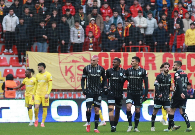 Kayserispor, Konyaspor'u 3-2 mağlup etti