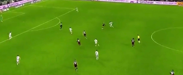 Banza affetmedi: Rafa Silva'dan inanılmaz hata