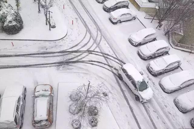 İstanbul'da yarın okullar tatil edildi