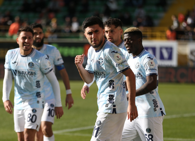Alanyaspor, Adana Demirspor'u geri gelerek 3-2 mağlup etti
