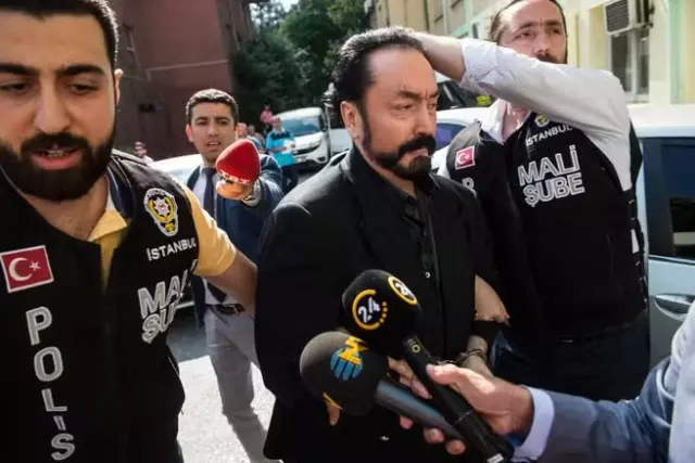 Adnan Oktar'ın yeniden hakim karşısında: 3 suçtan beraat etti, savunması dikkat çekti