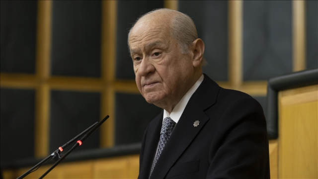 Bahçeli'yi arayan İmamoğlu hiç beklemediği hareketle karşılaştı