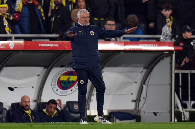 44. maddeden sevk edildi! Jose Mourinho'yu bekleyen dev ceza belli oldu