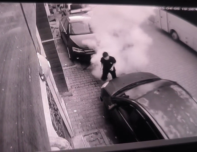 Elinde torpil patlayan çocuk ağır yaralandı Elinde torpil patlayan çocuk ağır yaralandı