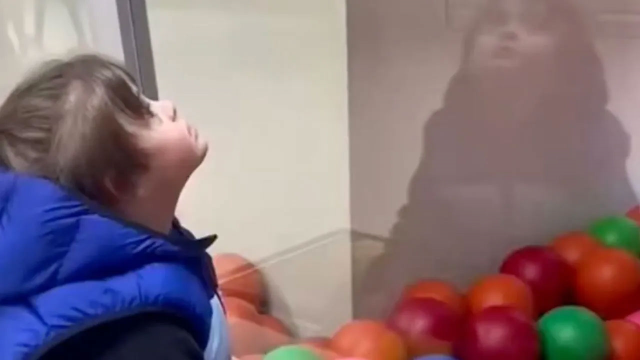 Down sendromlu çocuğu oyun salonuna almayan 5 AVM çalışanı gözaltına alındı