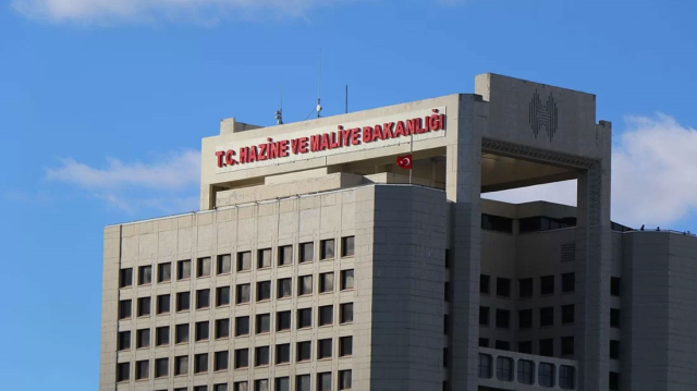 Bakan Şimşek'ten mükelleflere çağrı: Maliye kapınızı çalmadan sürece dahil olun