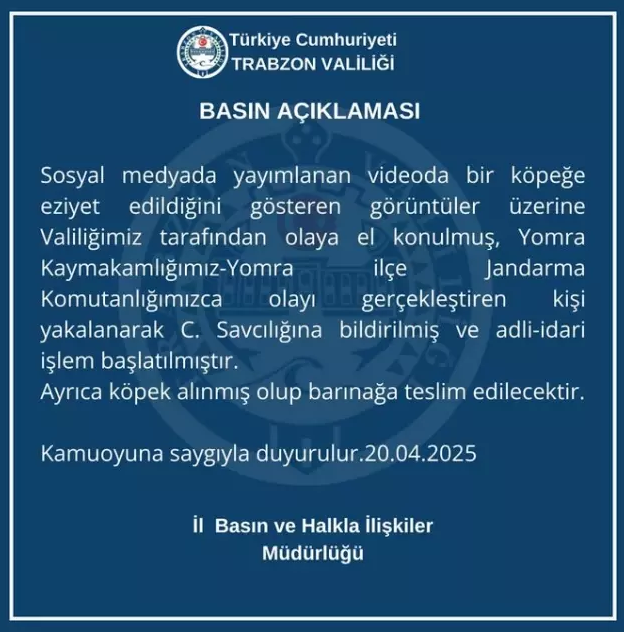 Kamyonet kasasındaki köpeği halatla dövdü
