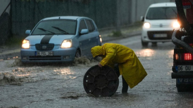 Ankara'yı 'Süper Hücre' vurdu!