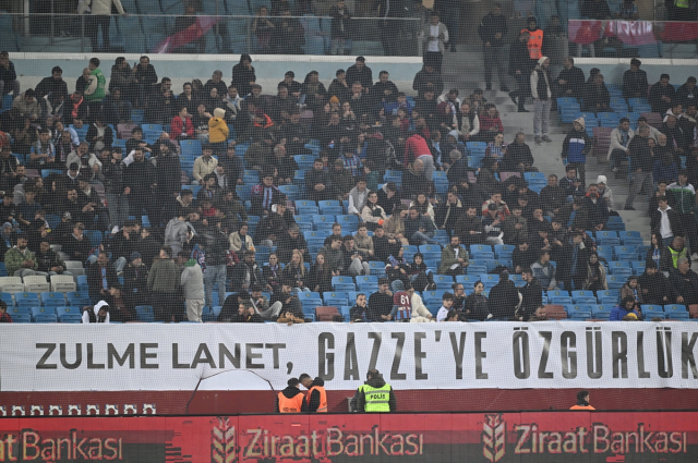 Rakip Galatasaray! Göztepe'yi 2-0 yenen Trabzonspor, Ziraat Türkiye Kupası'nda finale yükseldi