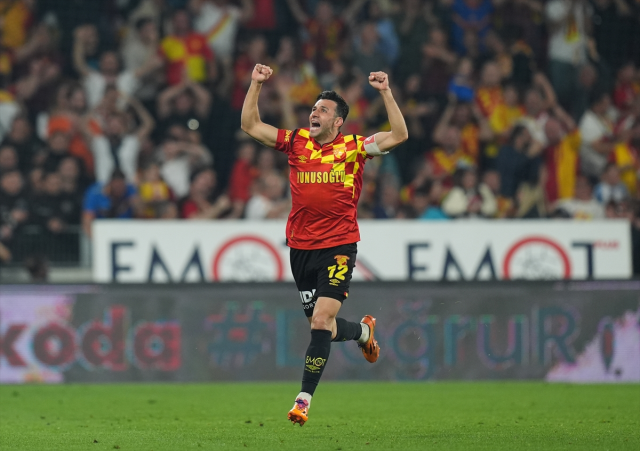 Trabzonspor-Göztepe maçına saatler kala yıldız futbolcudan kötü haber