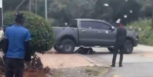 Aldatılan koca, karısının sevgilisini arabayla ezerek öldürdü
