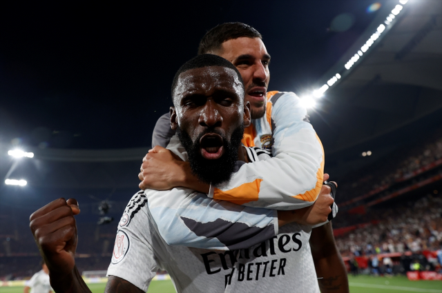 Başı büyük dertte! Rüdiger'in El Clasico'da hakeme yaptığı hareket İspanya'yı karıştırdı