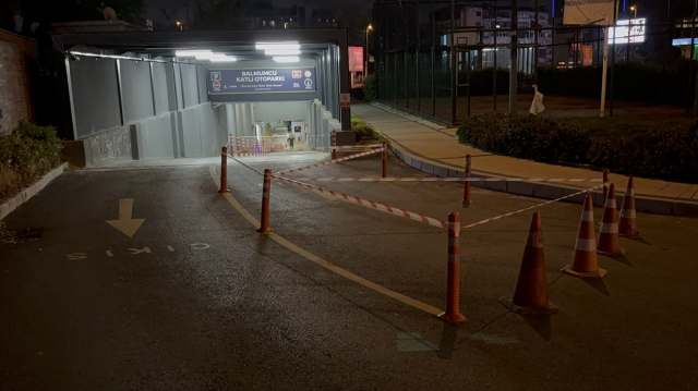 İBB, İSPARK'ın 36 otoparkını ruhsatsız olduğu gerekçesiyle kapattı