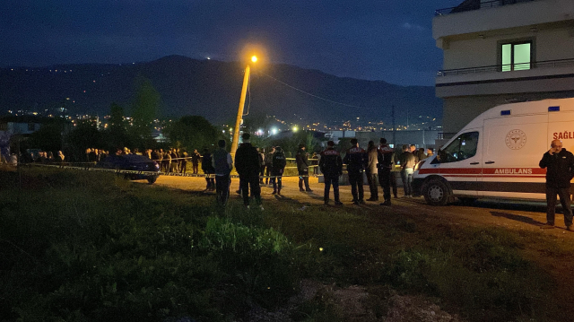 Miras davası sebebiyle yeğenini takip ederek kaza yaptırdı, sonra öldürdü Miras davası sebebiyle yeğenini takip ederek kaza yaptırdı, sonra öldürdü