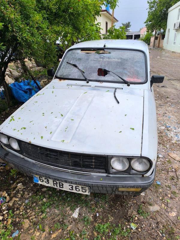 Şanlıurfa'da kar topu büyüklüğünde dolu yağdı