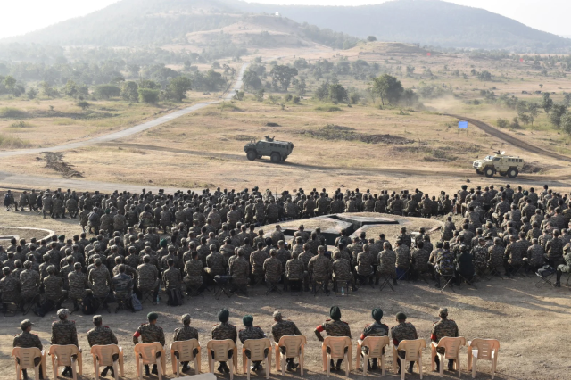 Savaş başladı! İşte Hindistan ve Pakistan askeri güç karşılaştırması Savaş başladı! İşte Hindistan ve Pakistan askeri güç karşılaştırması