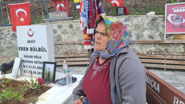 Eren Bülbül'ün annesi Ayşe Bülbül, PKK'nın silah bırakmasını değerlendirdi