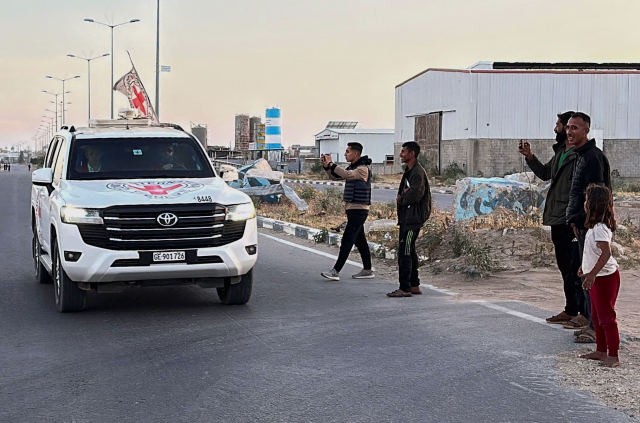Hamas, ABD-İsrail çifte vatandaşı esir Edan Alexander'ı serbest bıraktı