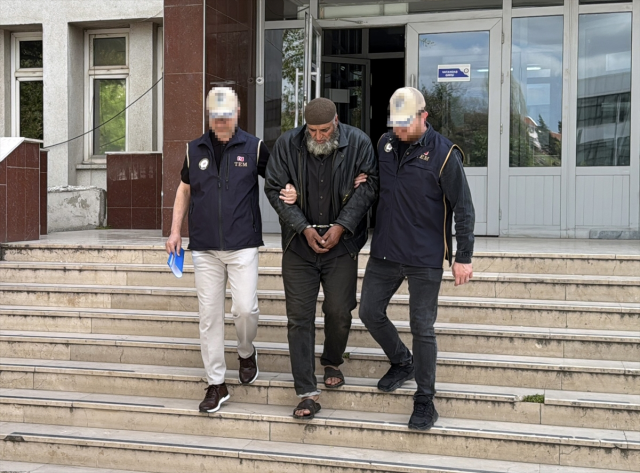 Kırmızı bülten aranan DEAŞ'lı terörist Kırıkkale'de yakalandı