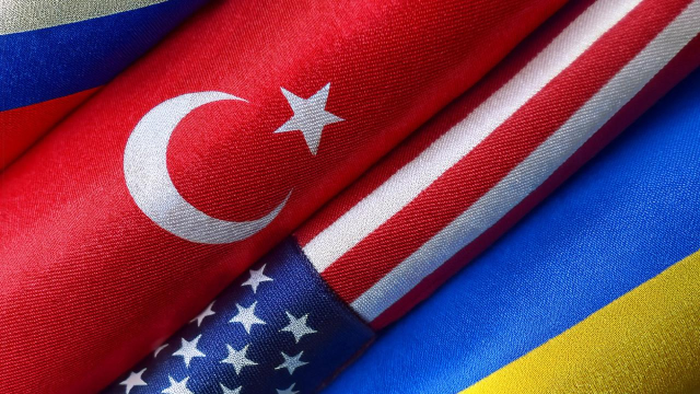 Dünyanın gözü bugün İstanbul'da! Rusya ve Ukrayna masaya oturuyor