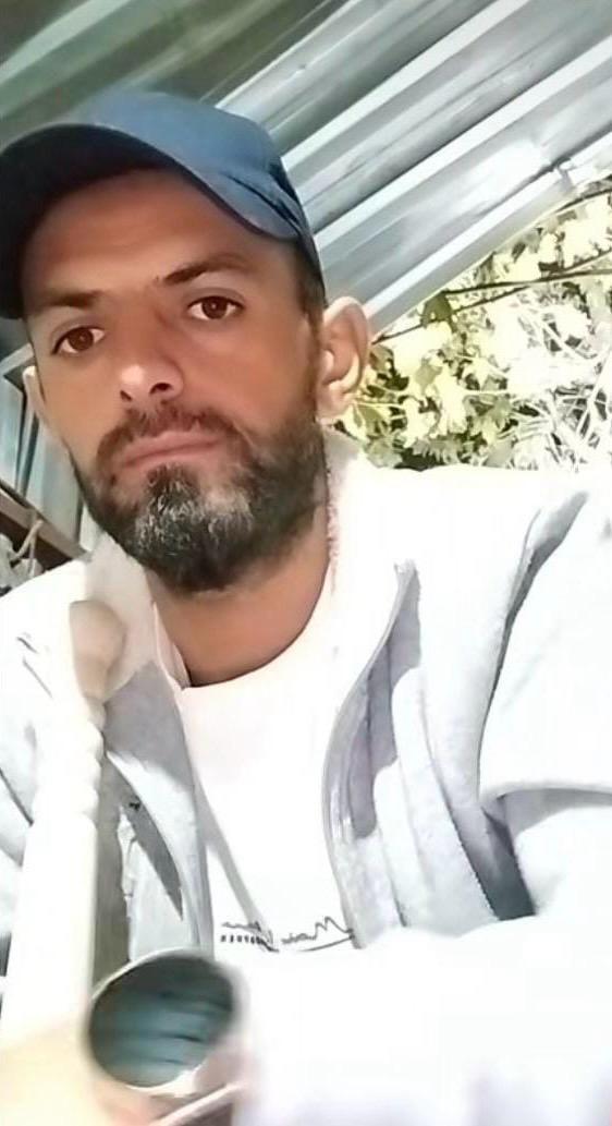 Boşanma aşamasındaki eşinin ailesine kezzapla saldırdı