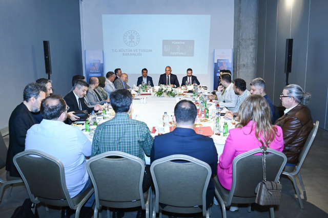 Kurban Bayramı tatili 9 gün olacak mı? Bakan Ersoy yanıtladı Kurban Bayramı tatili 9 gün olacak mı? Bakan Ersoy yanıtladı