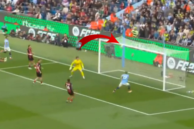 Kevin De Bruyne Etihad'daki son maçında inanılmaz bir gol kaçırdı Kevin De Bruyne Etihad'daki son maçında inanılmaz bir gol kaçırdı