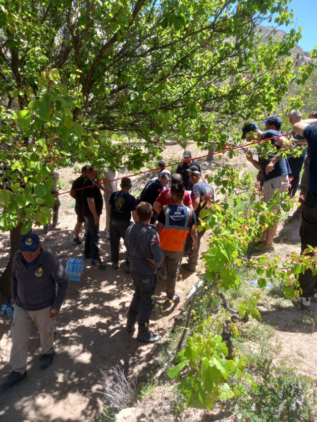 Kapadokya'da sıcak hava balonu kazası, turistler mahsur kaldı