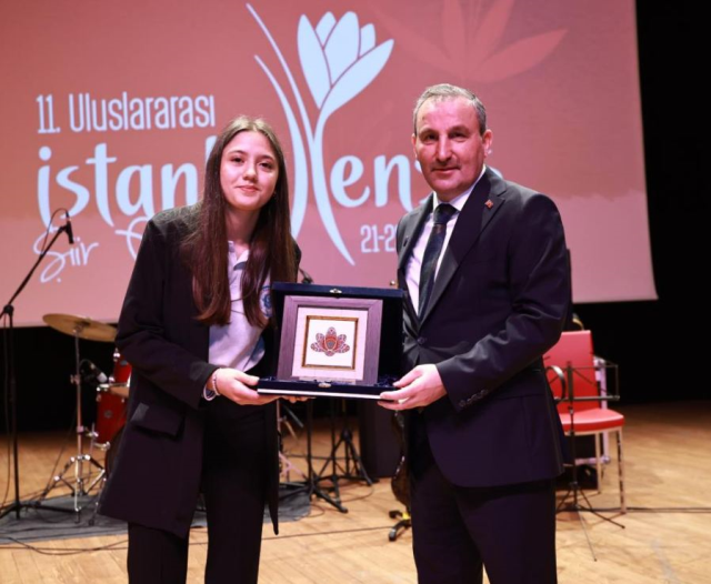 11. Uluslararası İstanbulensis Şiir Festivali sona erdi 11. Uluslararası İstanbulensis Şiir Festivali sona erdi