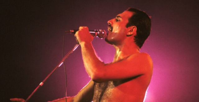 Freddie Mercury'nin, yakın bir arkadaşının eşiyle yaşadığı kaçamak sonucu baba olduğu ortaya çıktı