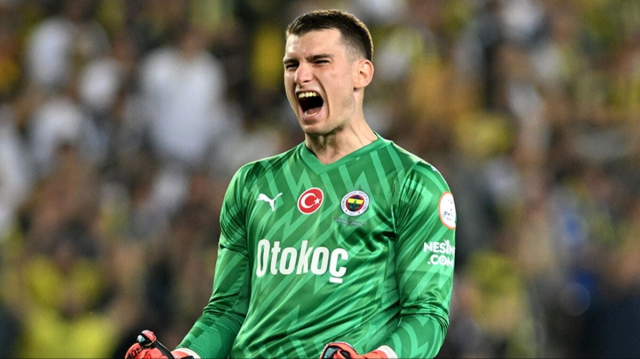 İstanbul'dan gitti! Fenerbahçe'de flaş ayrılık İstanbul'dan gitti! Fenerbahçe'de flaş ayrılık