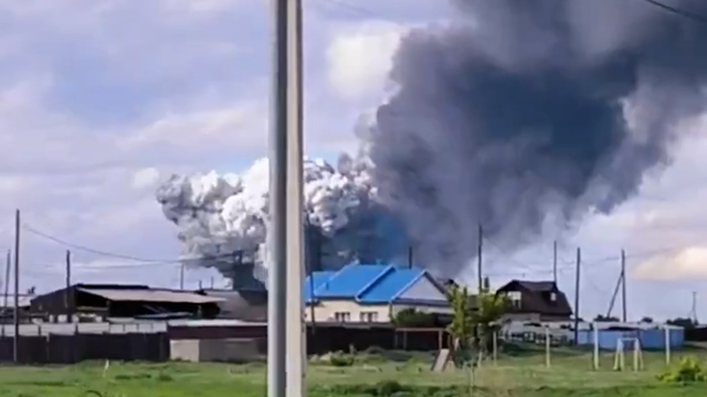 Ukrayna, nükleer taşıyabilen 40'dan fazla Rus uçağını dronlarla imha etti