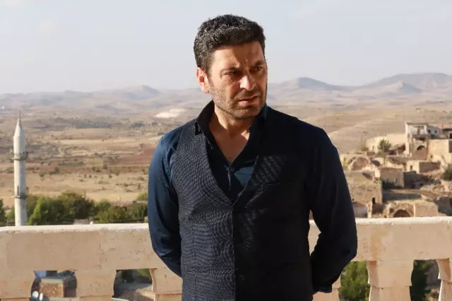 Ozan Akbaba ailesi için Mardin'e yerleşiyor Ozan Akbaba ailesi için Mardin'e yerleşiyor